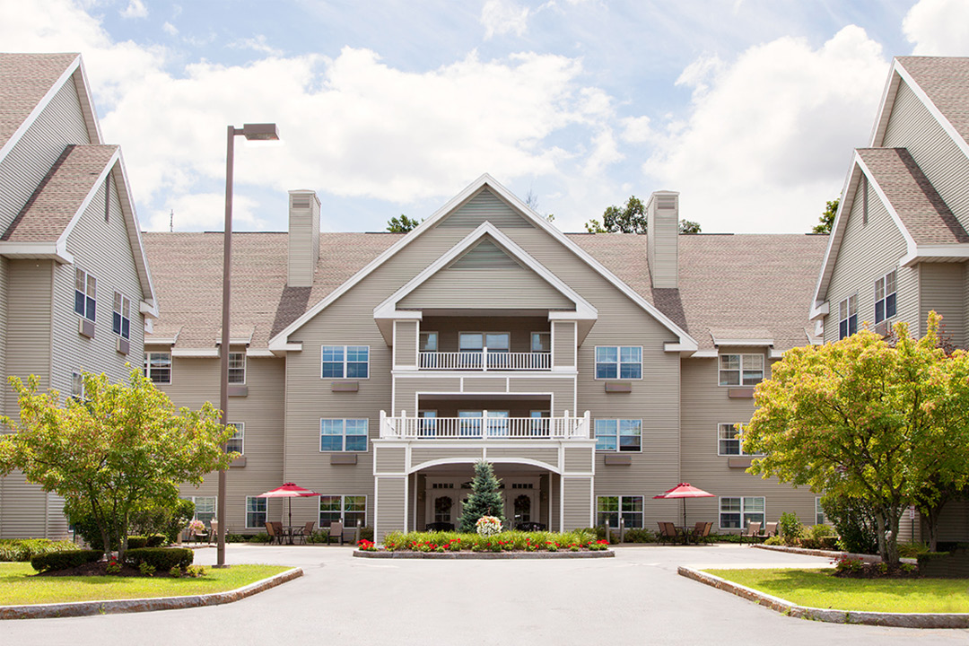 Exterior of Parkrose Estates Retirement Community